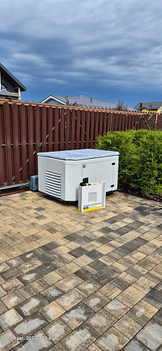 A-iPower A8000EAX в супертихом зимнем кожухе 1400SS RAL 7035